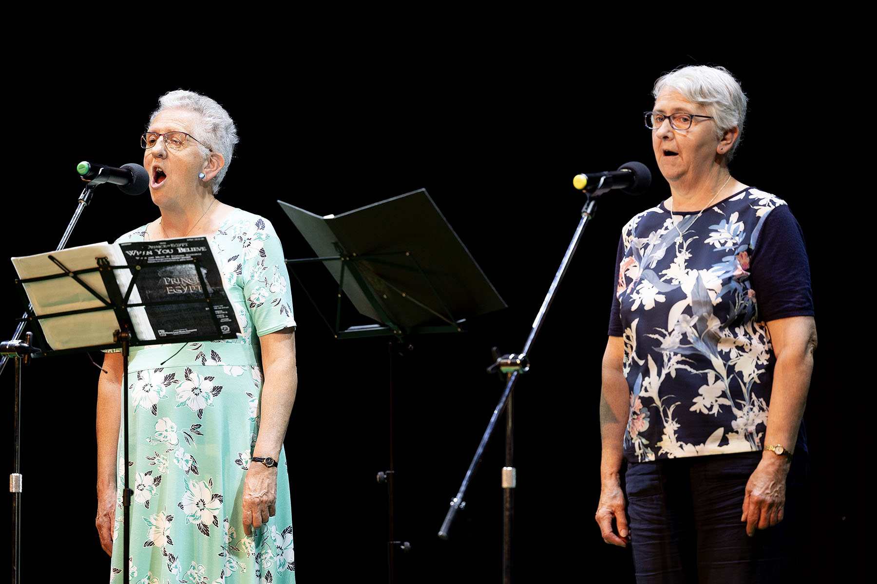 Sisters Liz Angell & Kathleen Punchard at Songs From the Shows